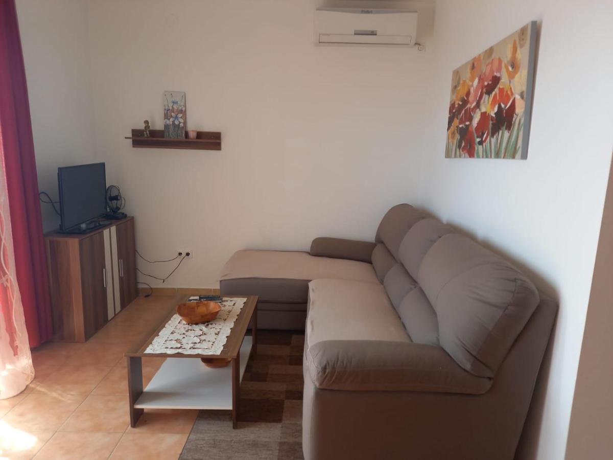 Apartmani Afrodita Crikvenica Eksteriør bilde