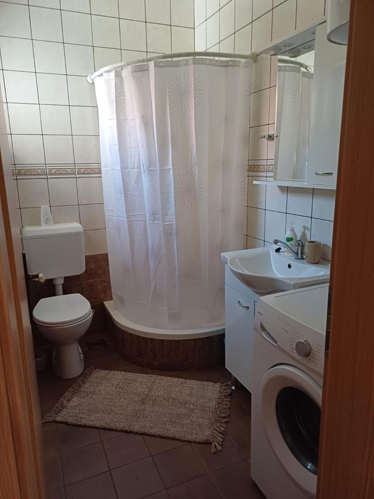 Apartmani Afrodita Crikvenica Eksteriør bilde